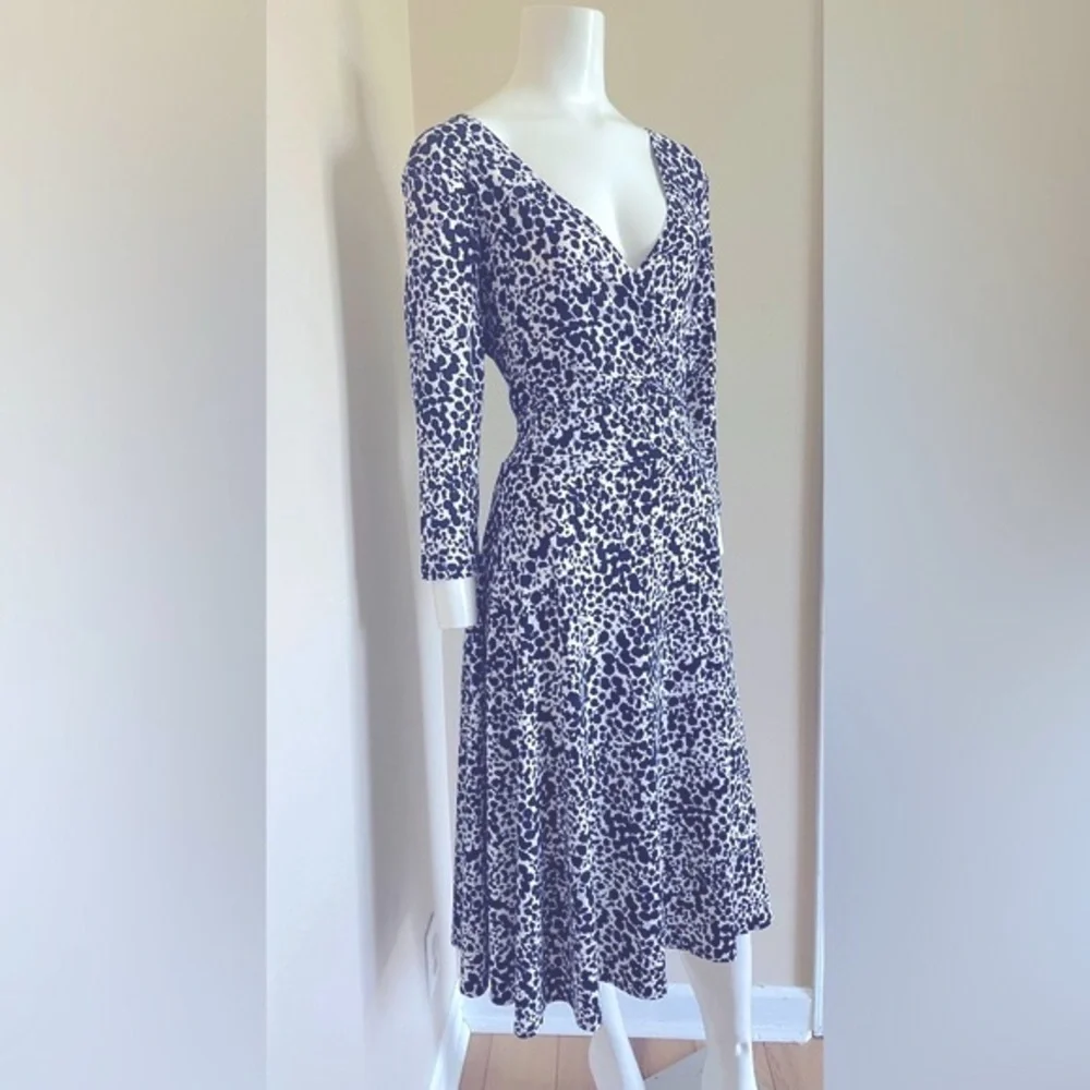 Talbot Faux Wrap Black White Floral Jersey Dress Long Sleeve Stretch 10 Petite - Picture 6 of 9
